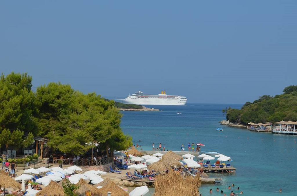 Hotel Moscopole Εξαμίλιο Εξωτερικό φωτογραφία