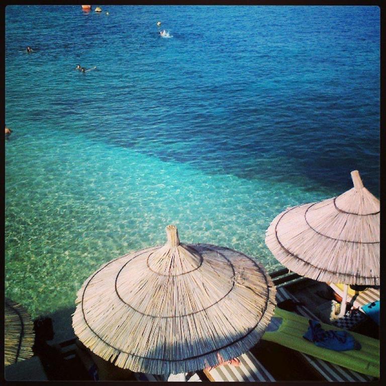 Hotel Moscopole Εξαμίλιο Εξωτερικό φωτογραφία